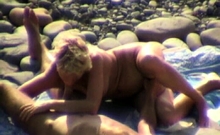 Voyeur Tapes Couple Fucking On Beach