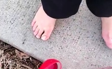 Amateur Foot Fetish Girlfriend Sucks and gives a Footjob