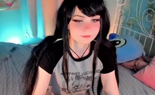 Brunette Solo Webcam Masturbation