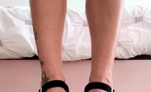 Brunette Solo Webcam Masturbation