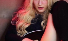Gorgeous Blonde Teen Deep Toying