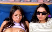 Lesbian friends showing off their bodies for us, and funny89