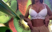 Big Boobs LauraHaze Doing Masturbation Slutcamzz