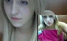 Masturbating loving babe solo toy plays with enthusiasm