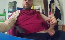 Big-Cock Bear Masturbating on Webcam