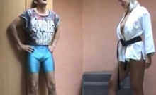 Mistress Monica Karate Ballbusting